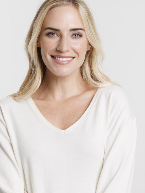 Pull fin col V nacre femme