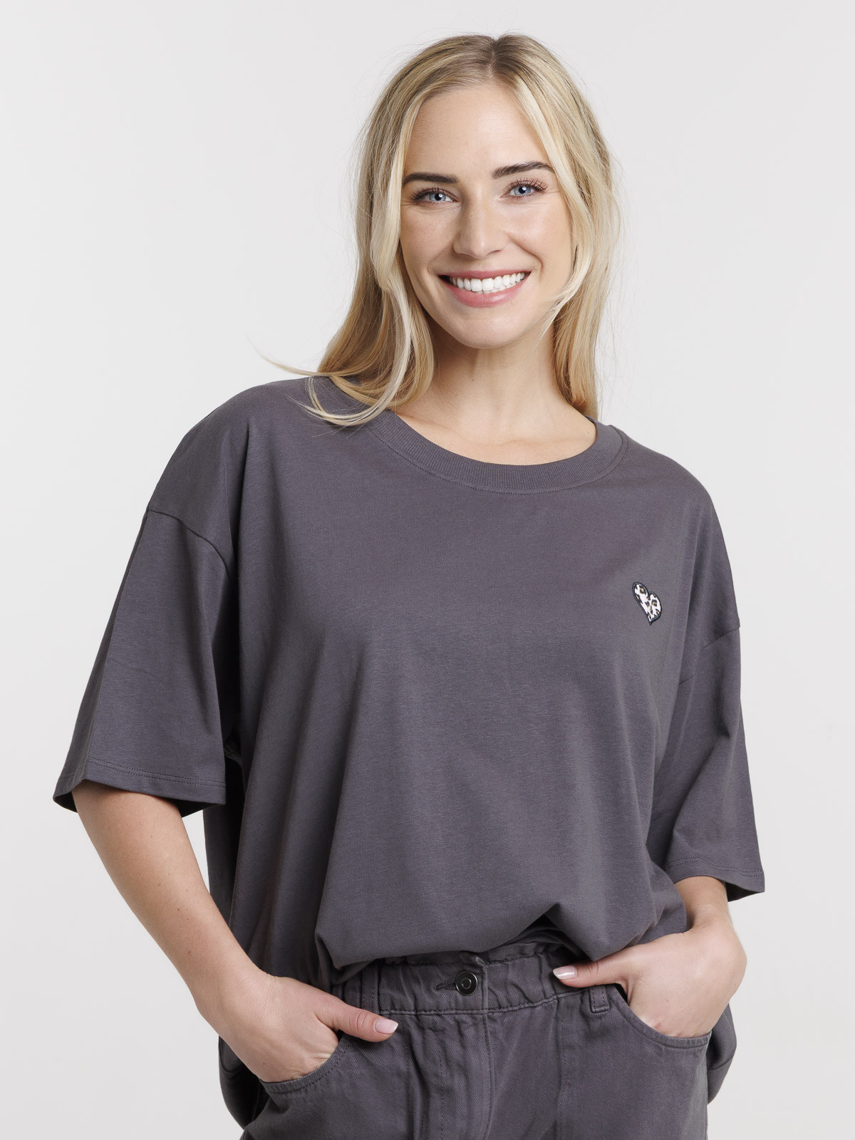 Tee-shirt coeur léopard femme