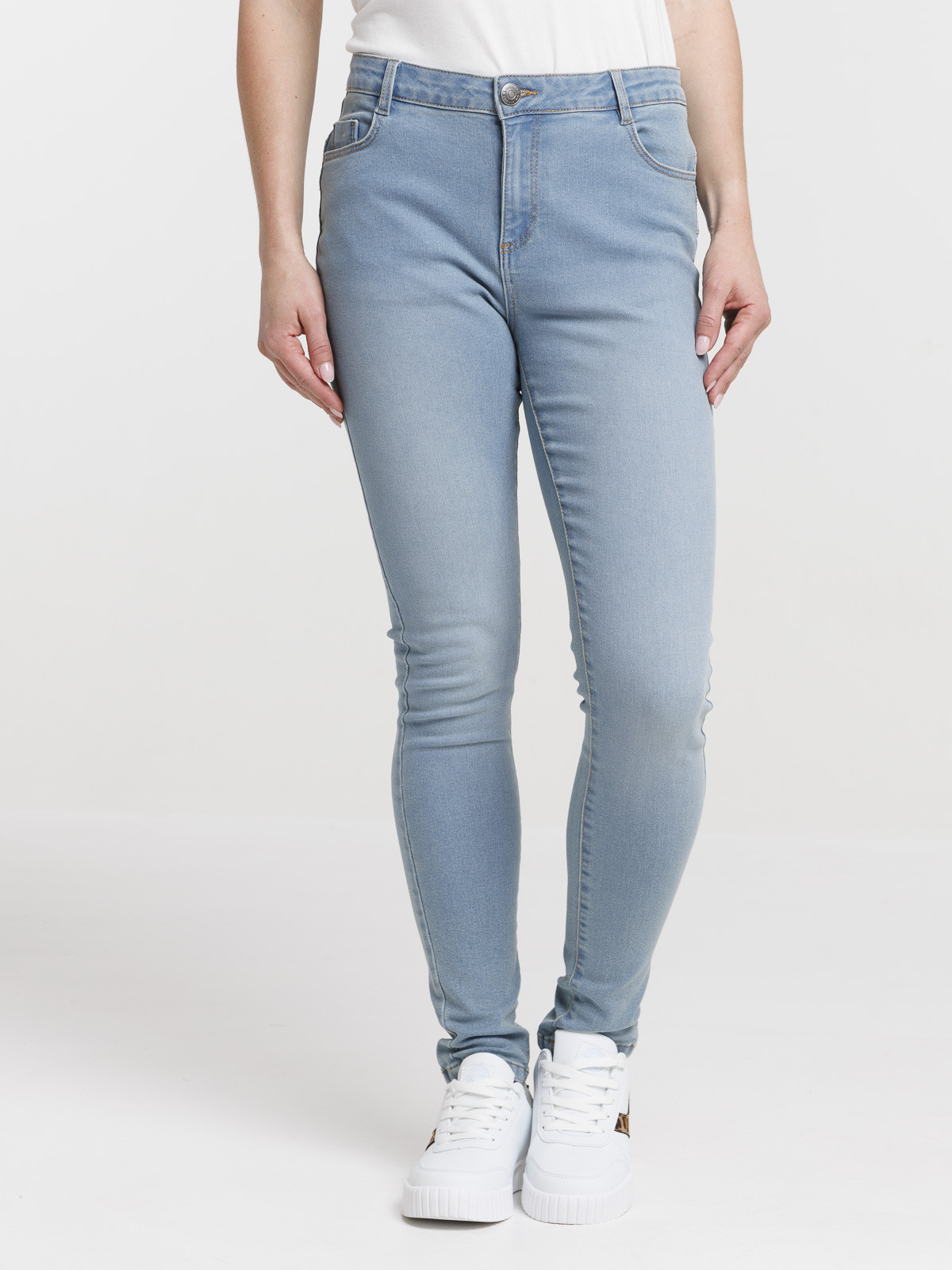 Jean push up skinny bleached femme