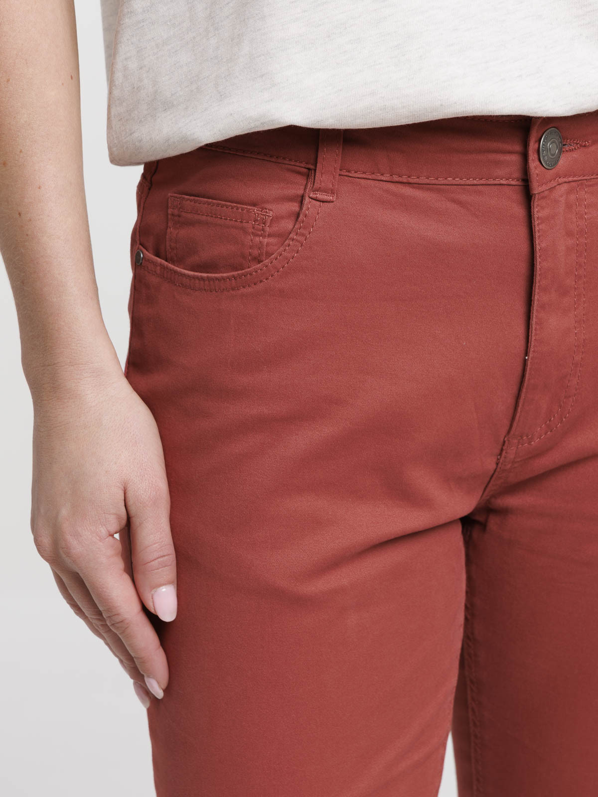 Pantalon skinny coloris marsala femme