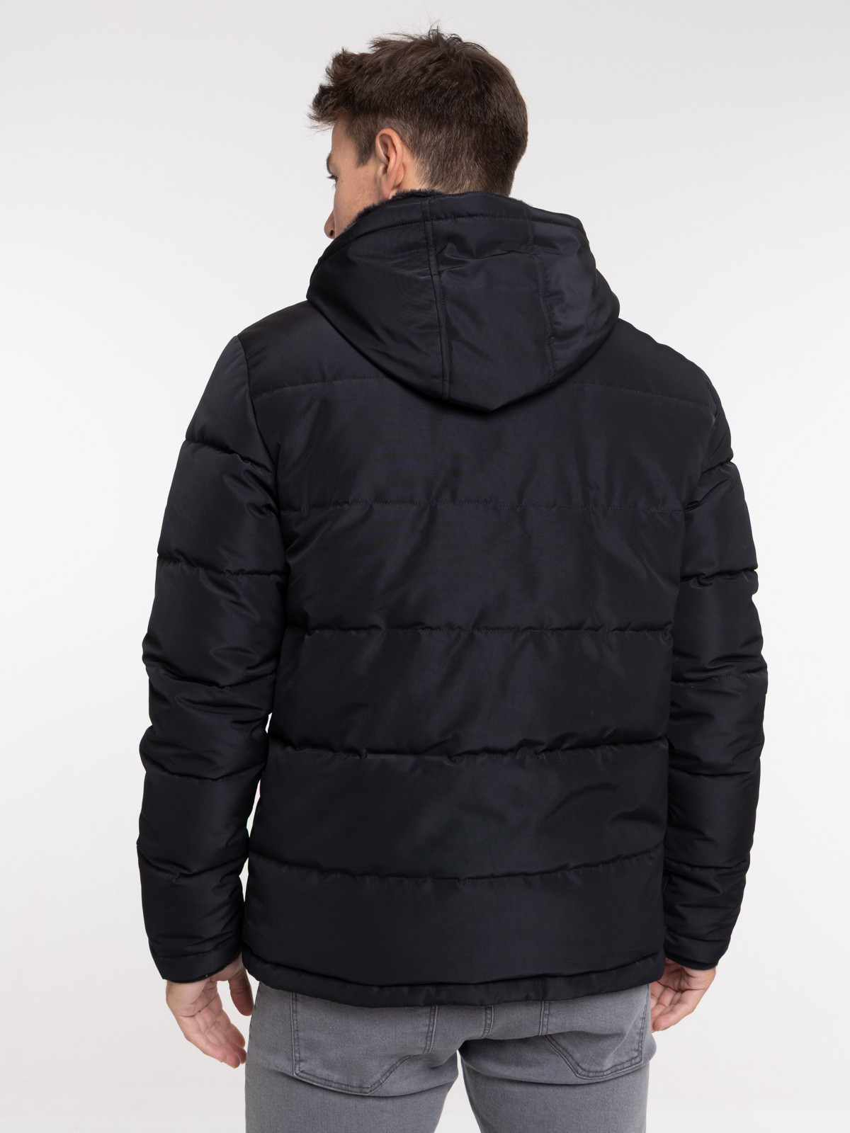 Blouson à capuche noir homme Blouson à capuche noir homme
