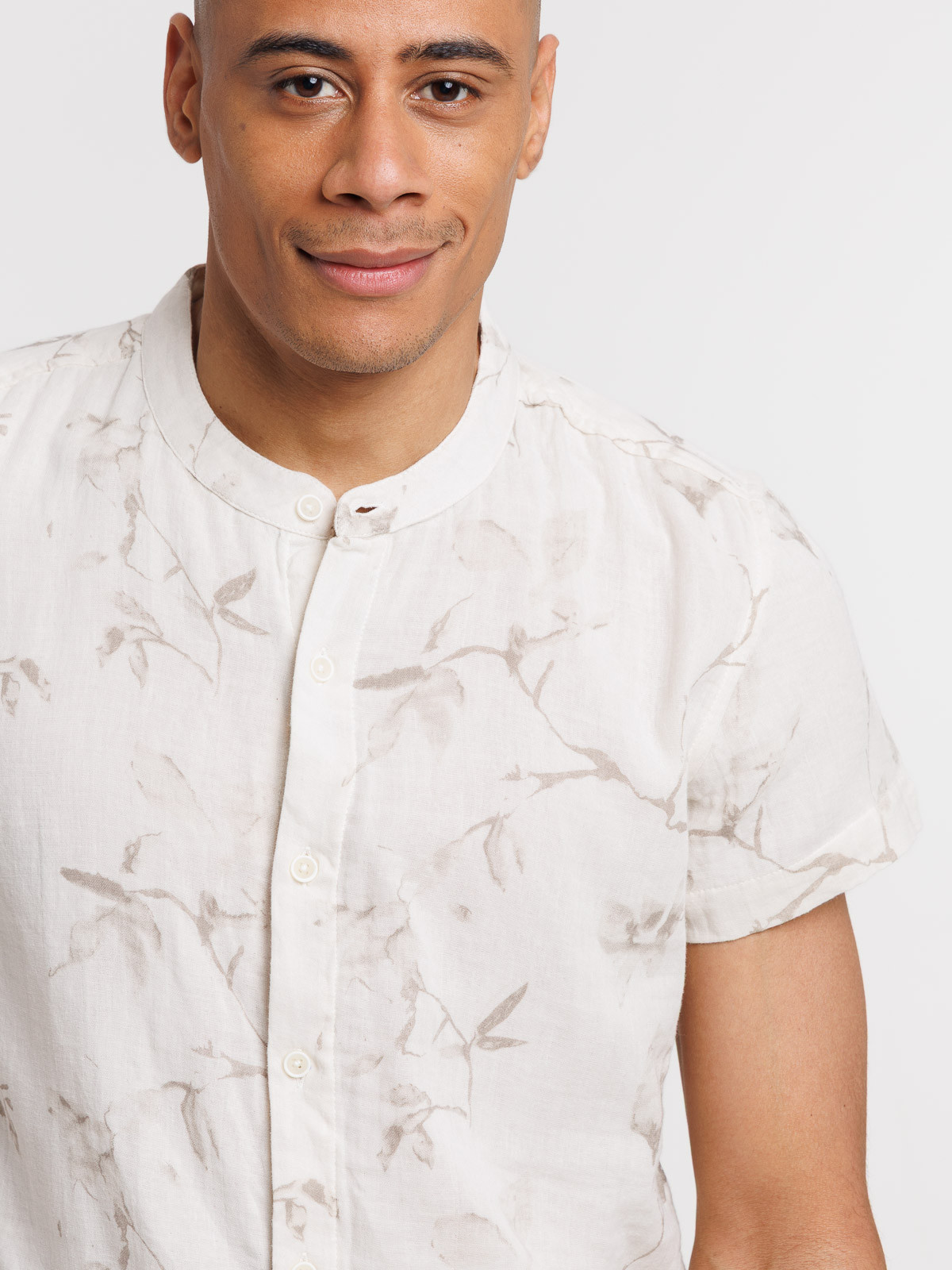 Chemisette motif floral homme Chemisette motif floral homme