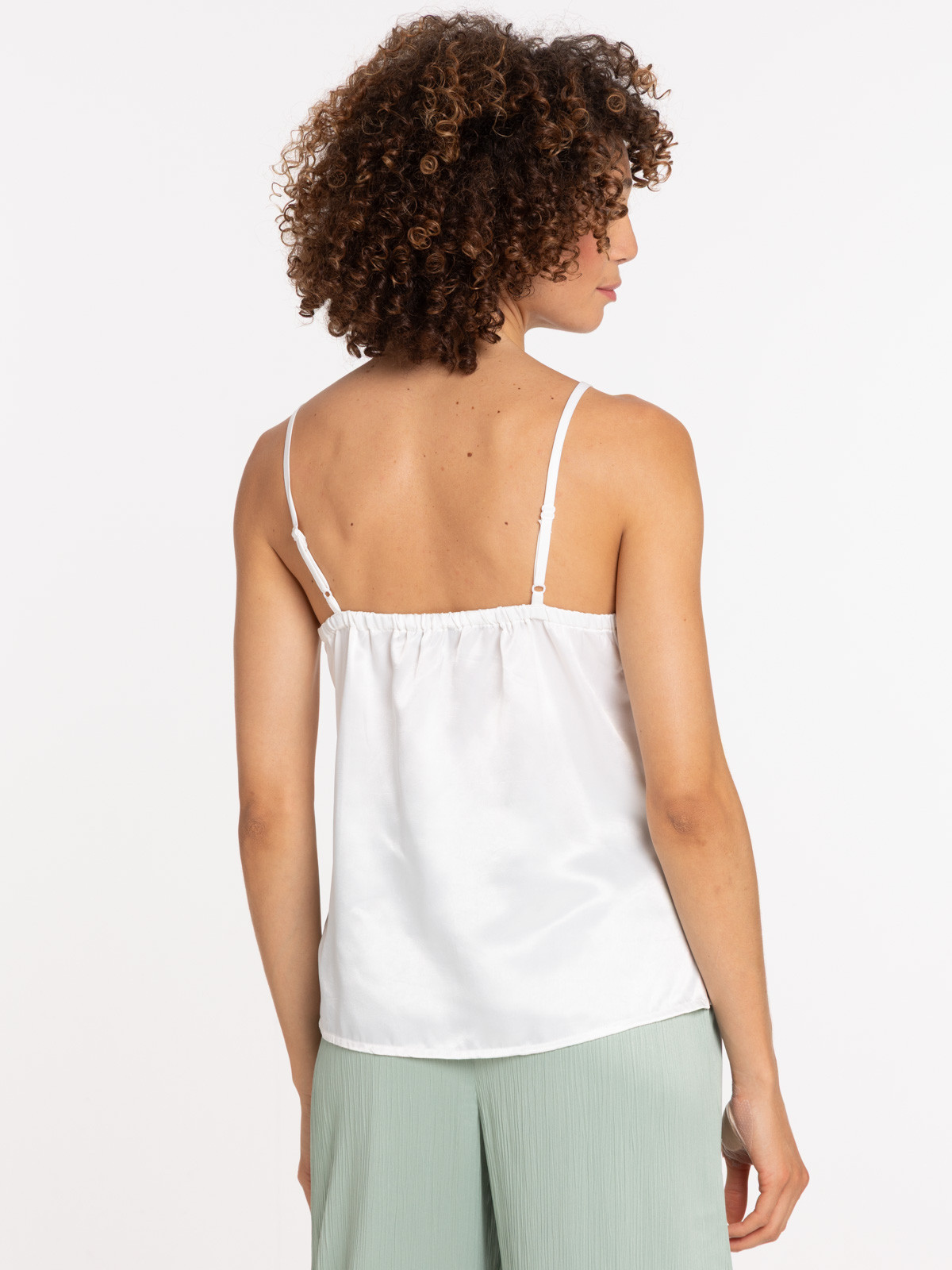 Débardeur satin blanc cassé femme