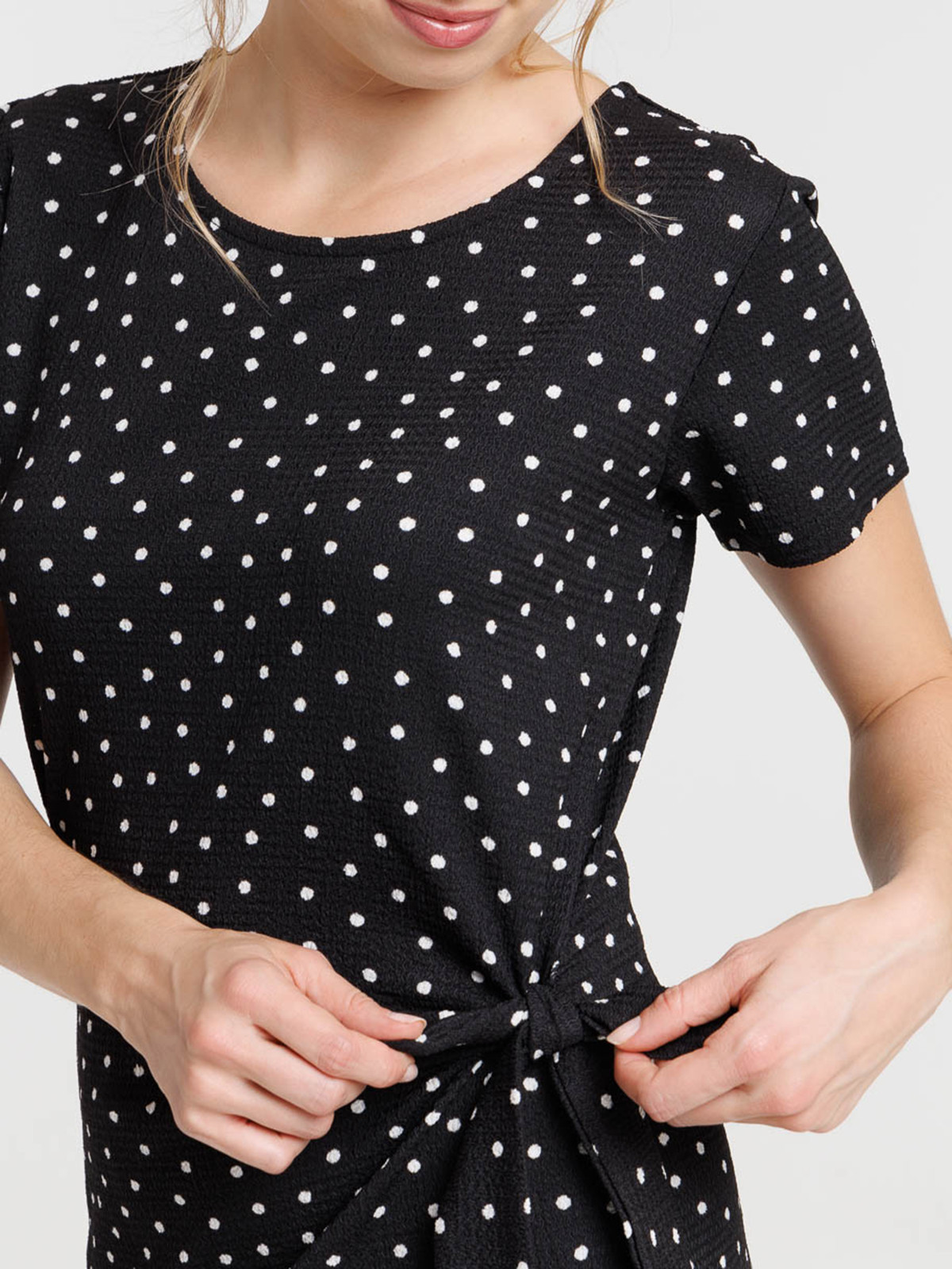 Robe noire imprimée à pois femme Robe noire imprimée à pois femme