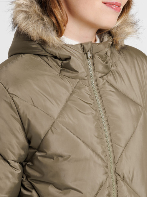 Doudoune courte à capuche...