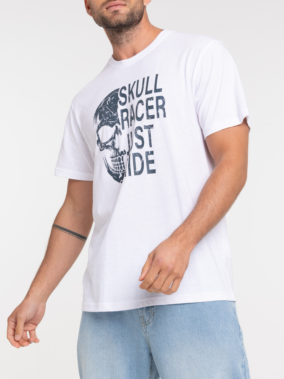 T-shirt blanc motif tête de mort homme T-shirt blanc motif tête de mort homme