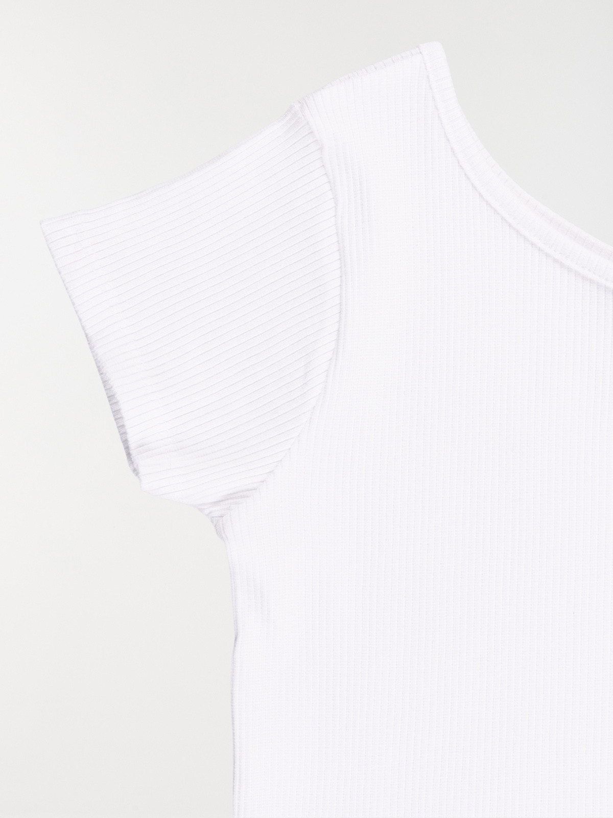 T-shirt bretelle et manche fille (XXS-M) T-shirt bretelle et manche fille (XXS-M)