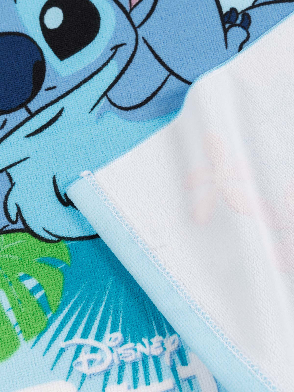 Cape plage Stitch 60x120 cm