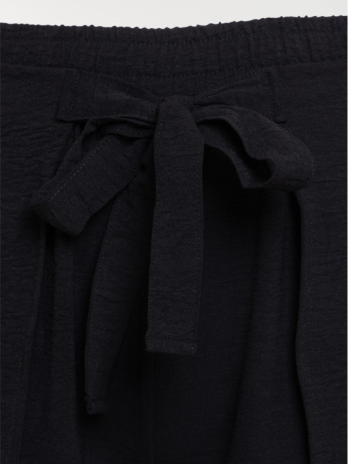 Pantalon noué noir grande...