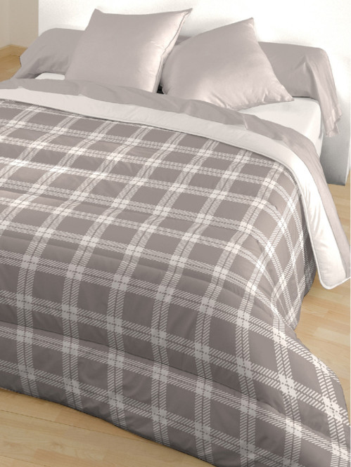Couette tempéré à carreaux...