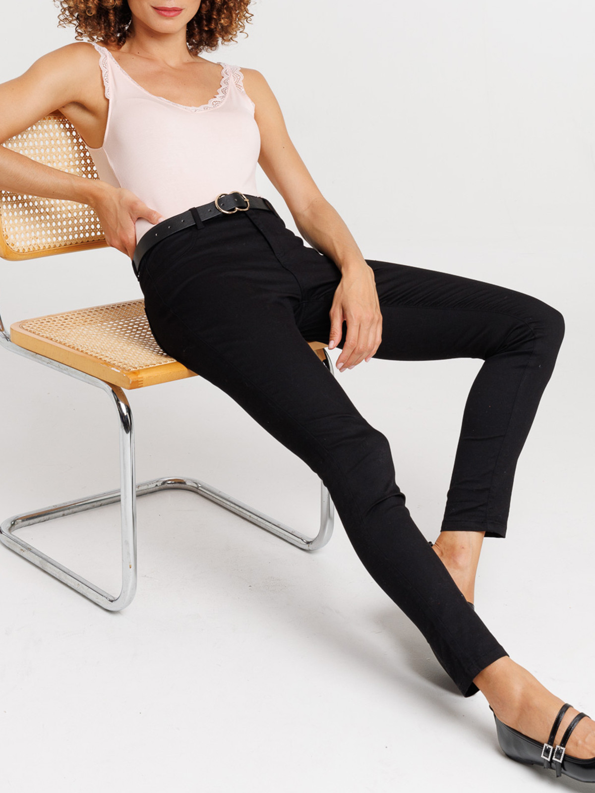 Débardeur dentelle col V femme Débardeur dentelle col V femme