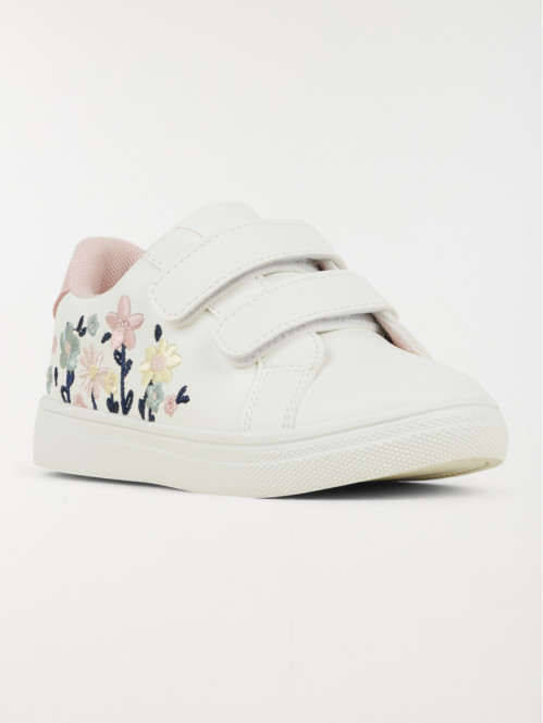 Baskets fleurs brodées...