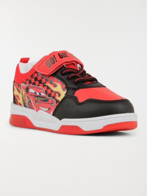 Basket noire motif Cars...