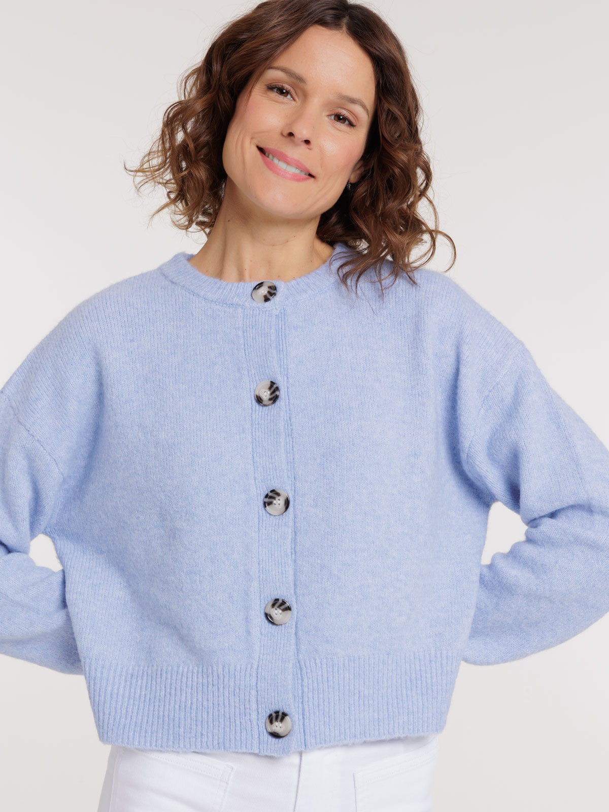 Gilet boutonné col rond femme