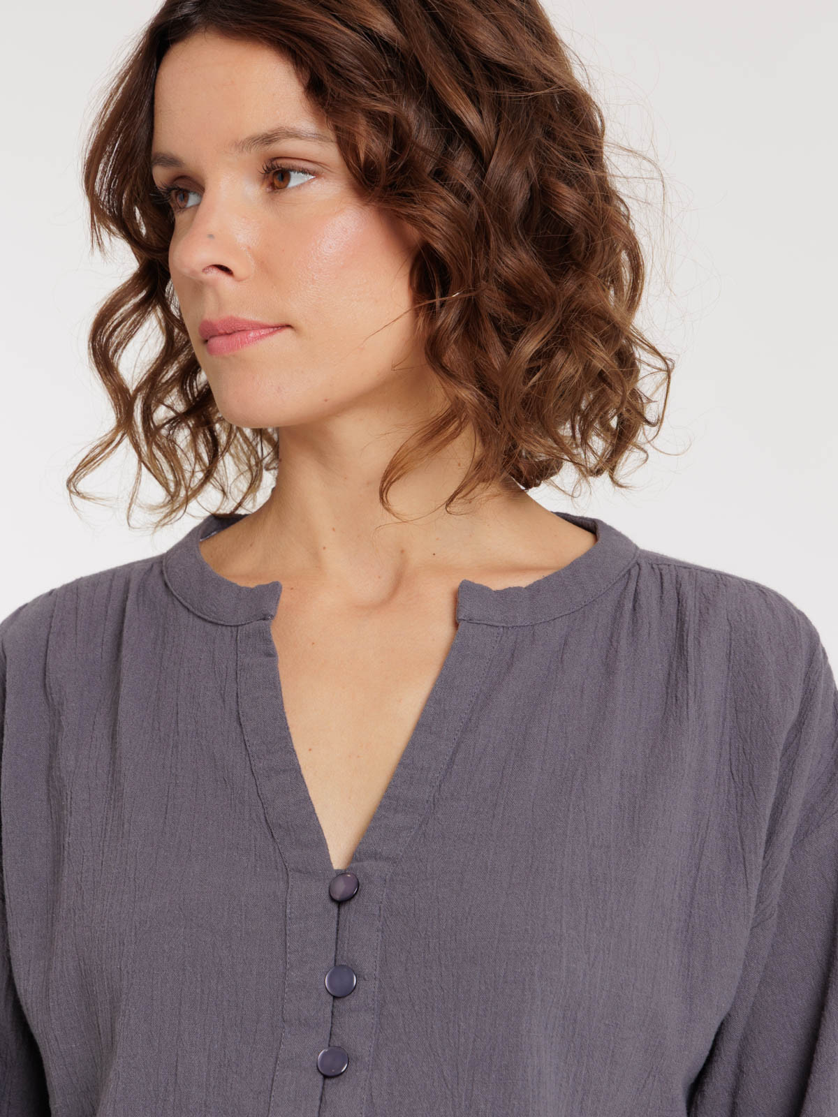 Chemise brodée manches longues femme Chemise brodée manches longues femme