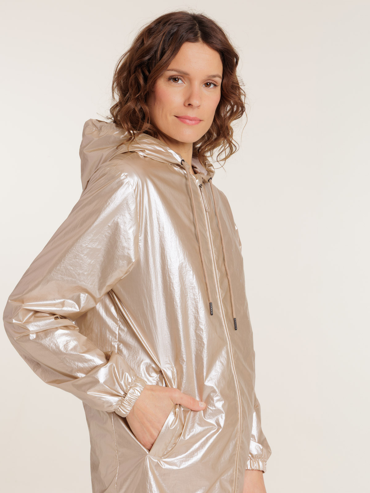 Parka capuche coloris doré femme