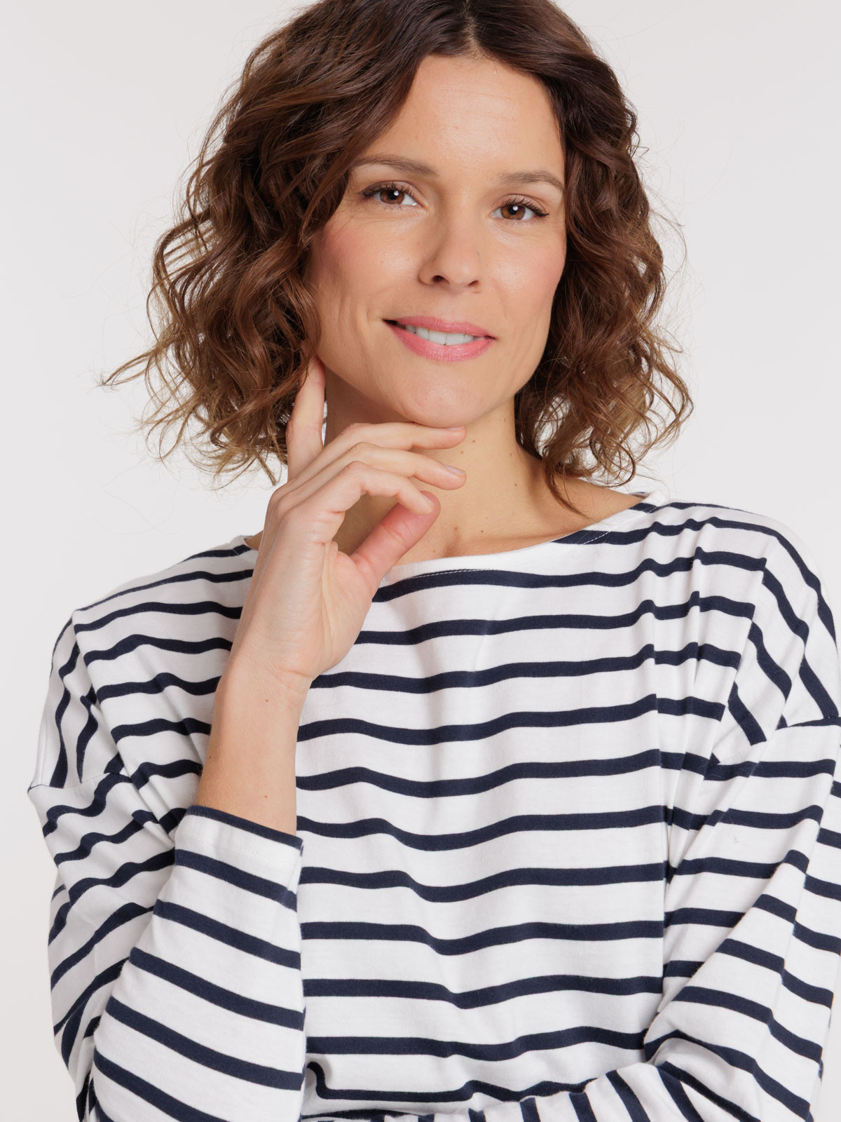 Tee-shirt femme rayé écru marine navy Tee-shirt femme rayé écru marine navy