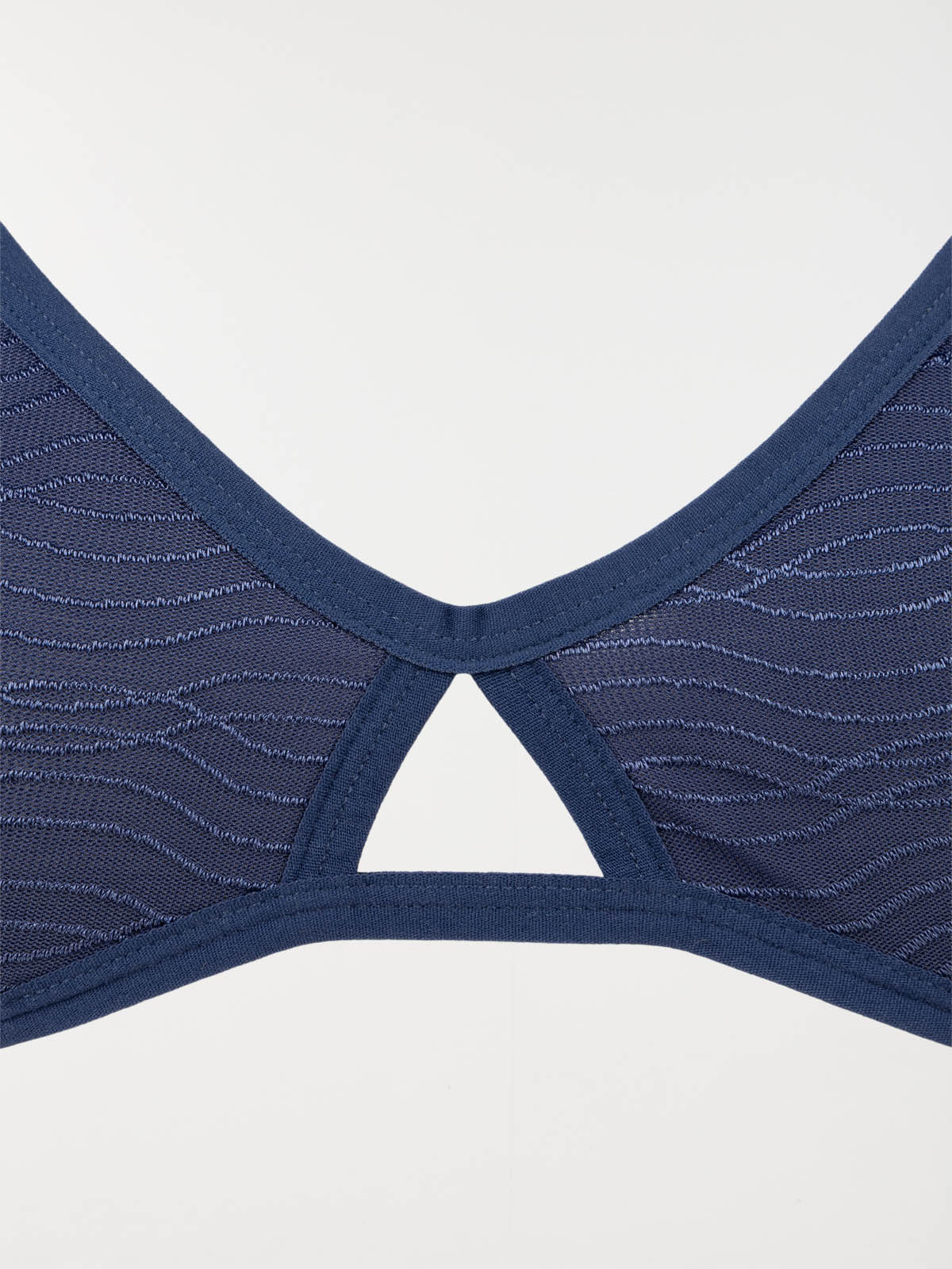 Soutien-gorge femme outremer (85B-95E)