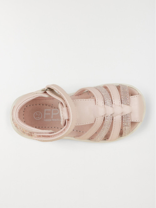 Sandales fermées roses...