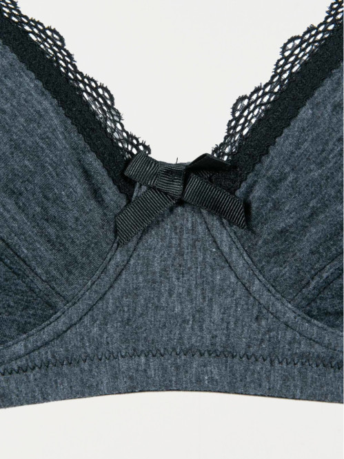 Soutien-gorge grande taille (100C-110F) Soutien-gorge grande taille (100C-110F)