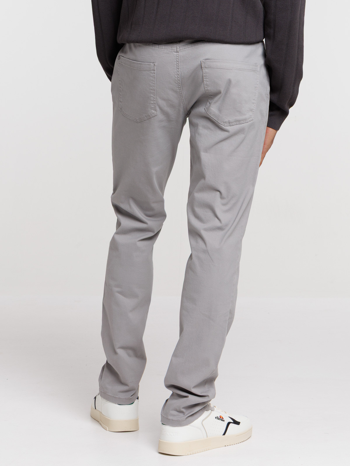 Jean slim homme coloris gris moyen Jean slim homme coloris gris moyen