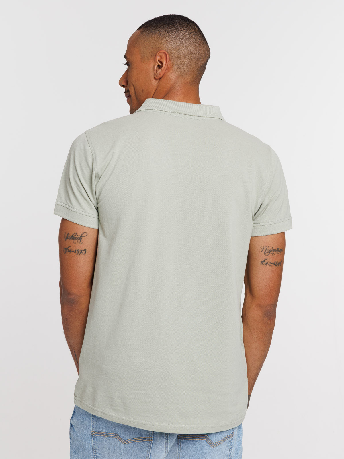 Polo basique coloris sauge homme