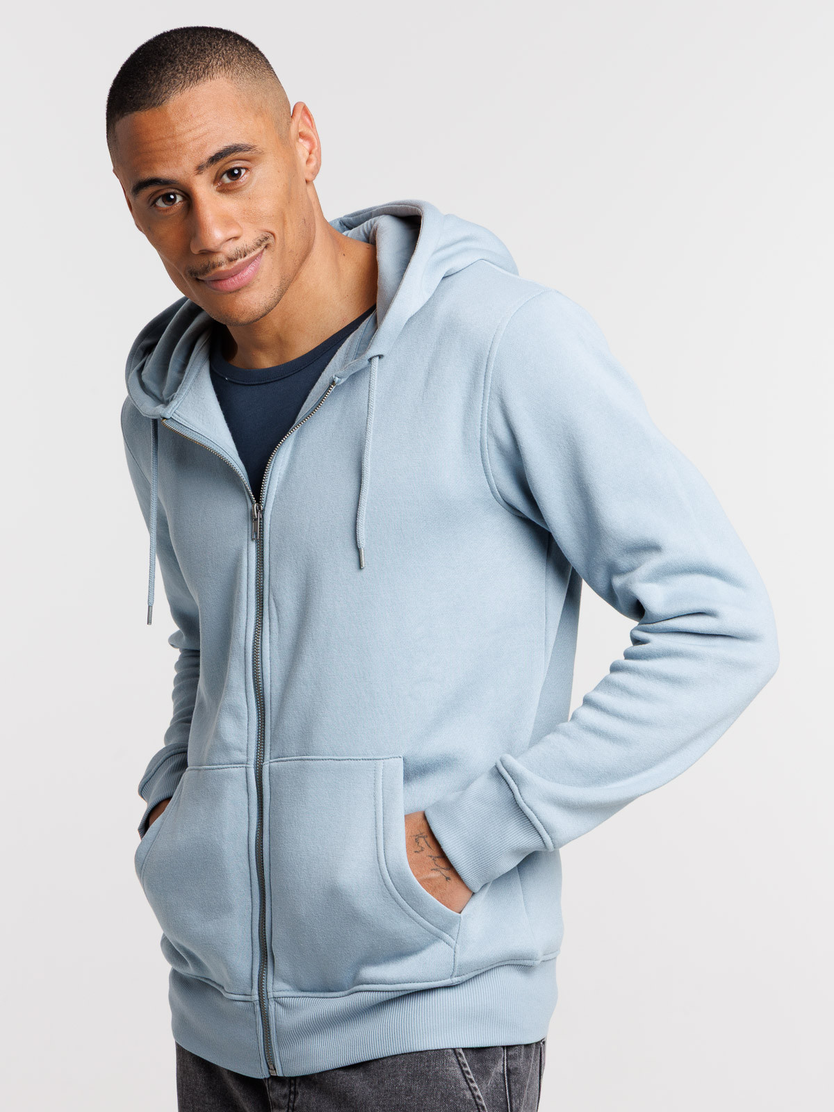 Sweat capuche zippé homme Sweat capuche zippé homme