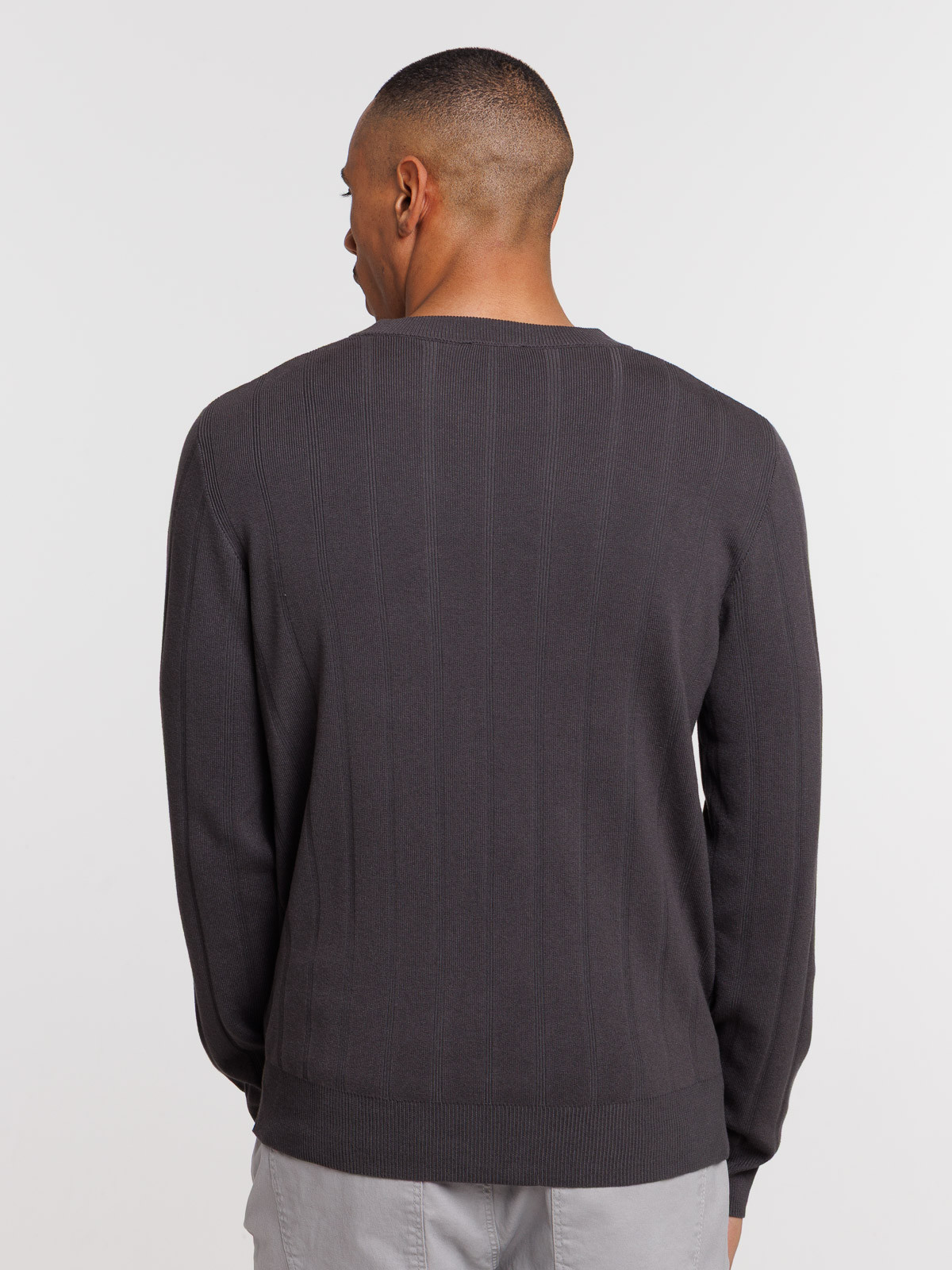 Pull fin col rond homme