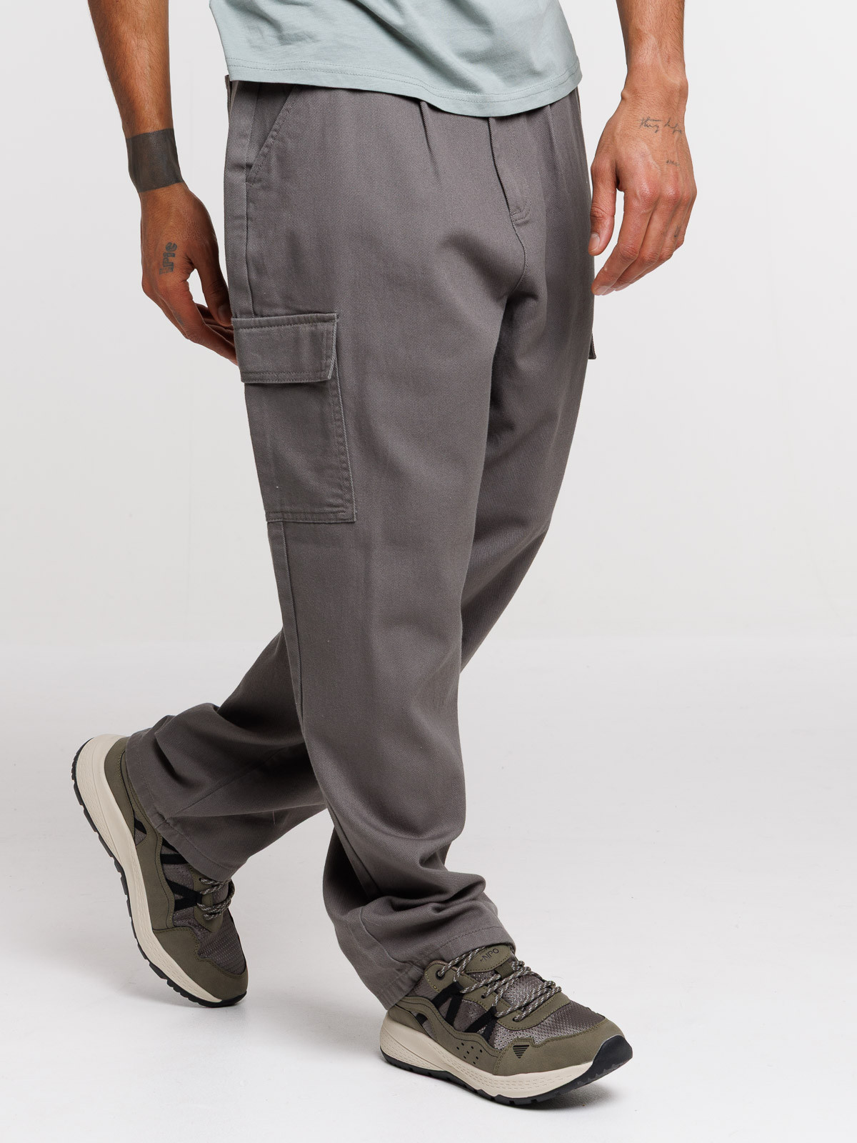 Pantalon cargo coupe large homme