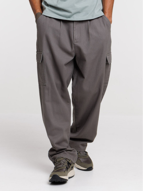 Pantalon cargo coupe large...