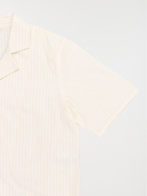 Chemise manches courtes...