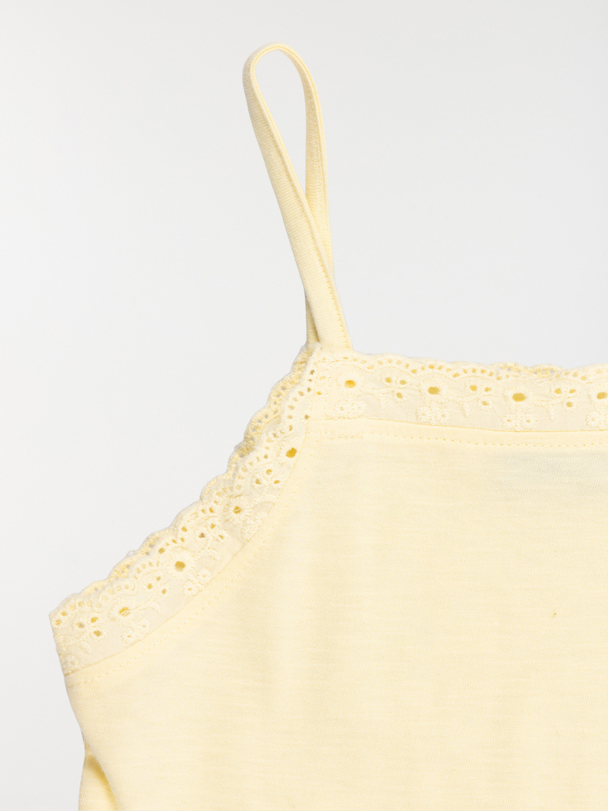 Débardeur bretelles fille (3-12A) Débardeur bretelles fille (3-12A)