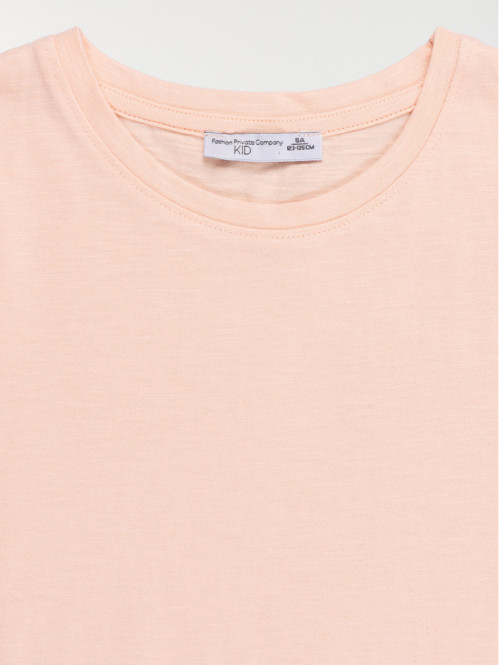 T-shirt épaules dénudées...