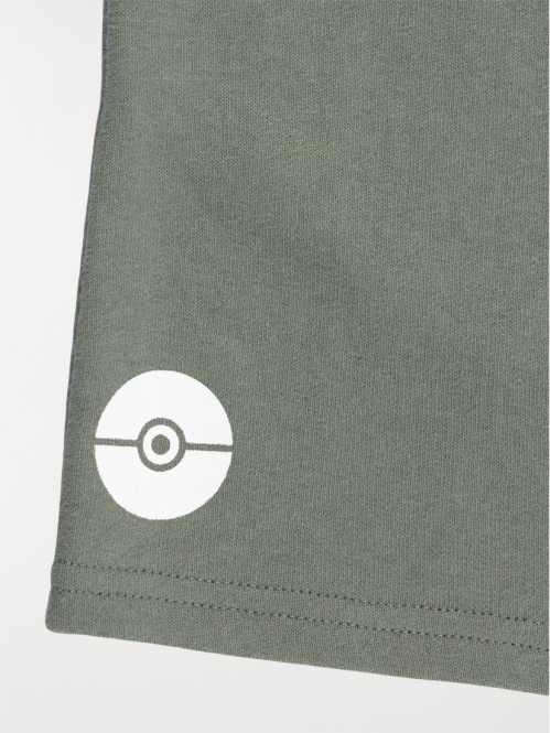 Bermuda Pikachu vert army...