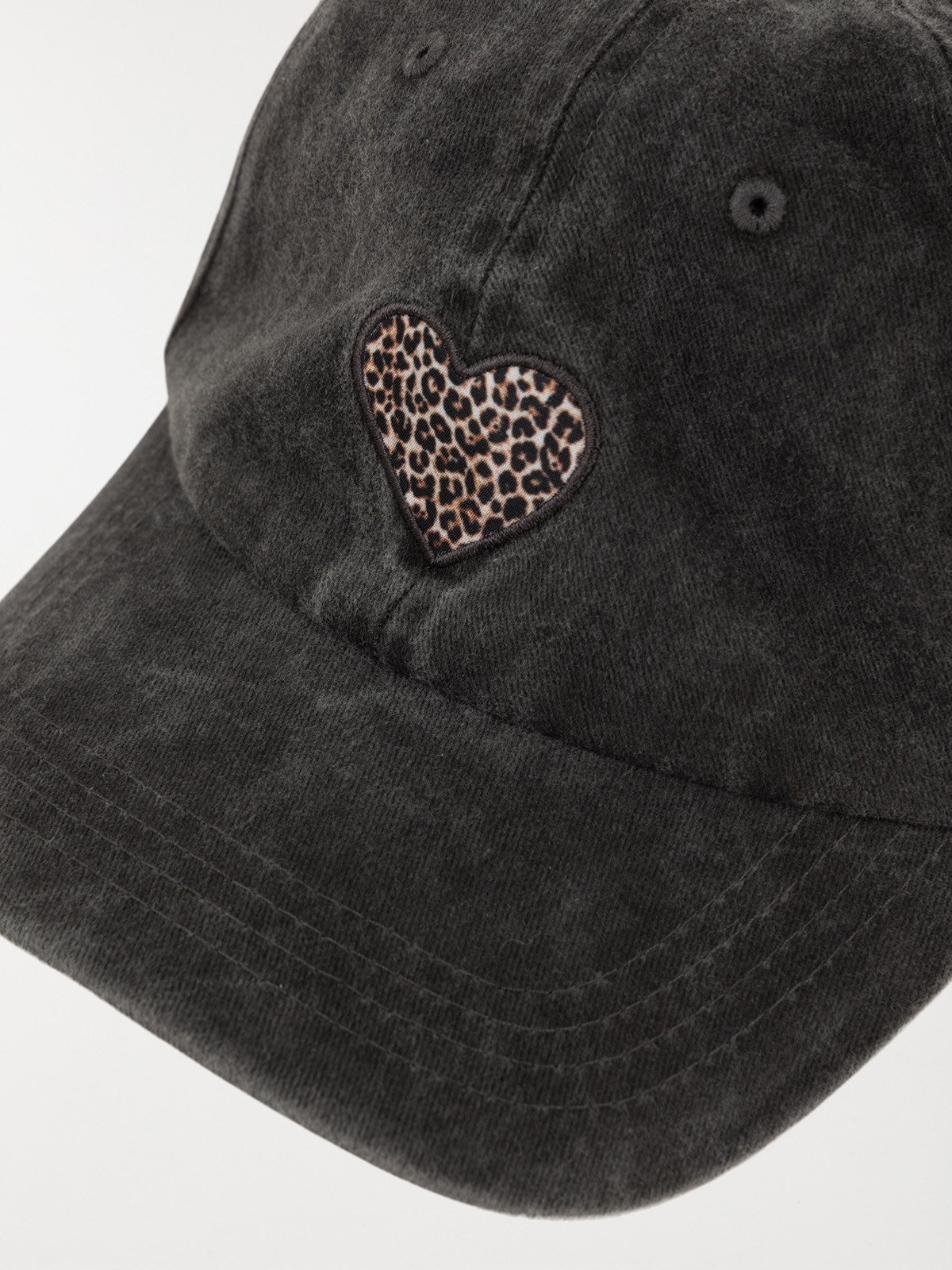 Casquette coeur léopard femme