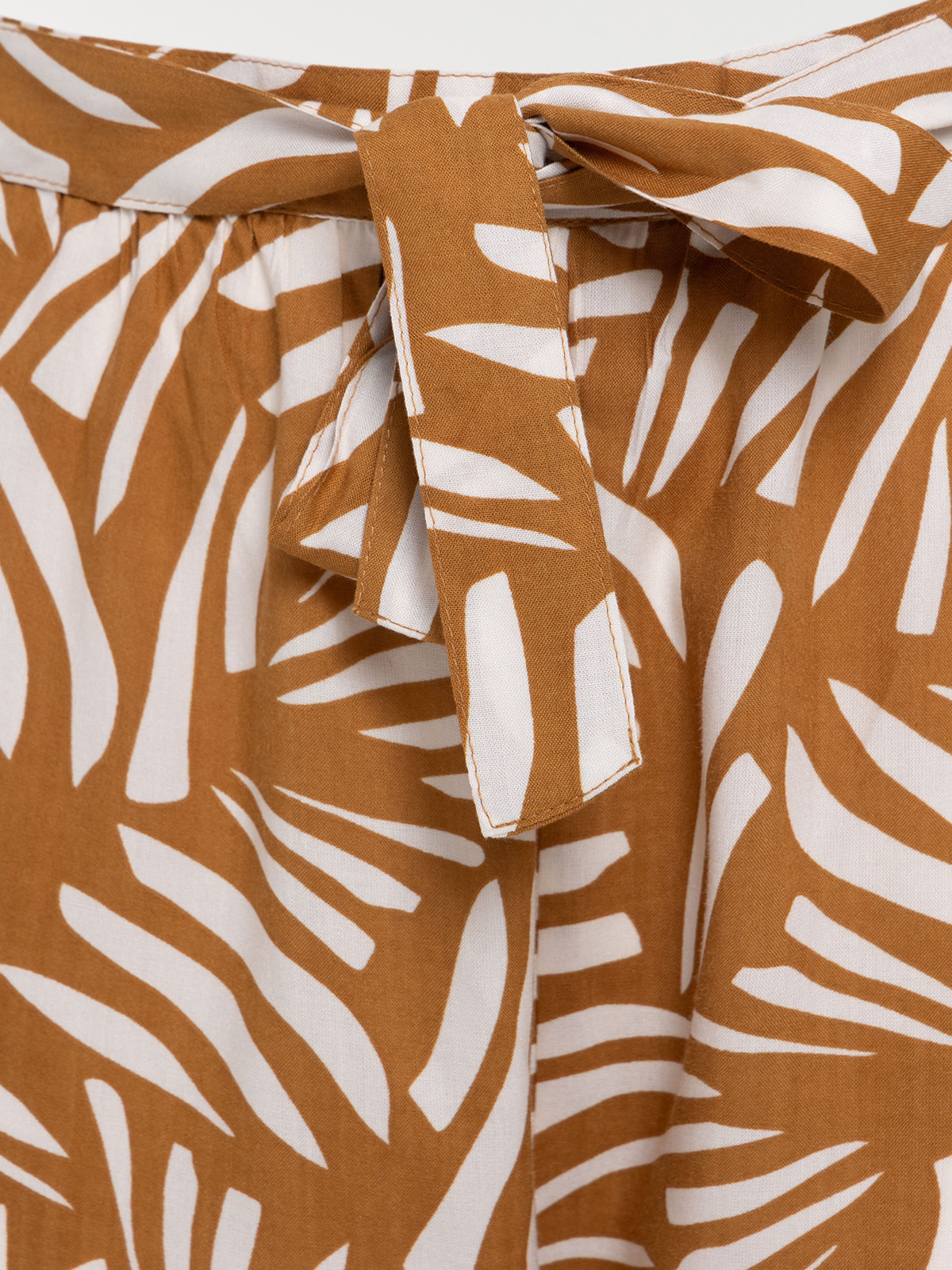 Pantalon caramel femme grande taille Pantalon caramel femme grande taille