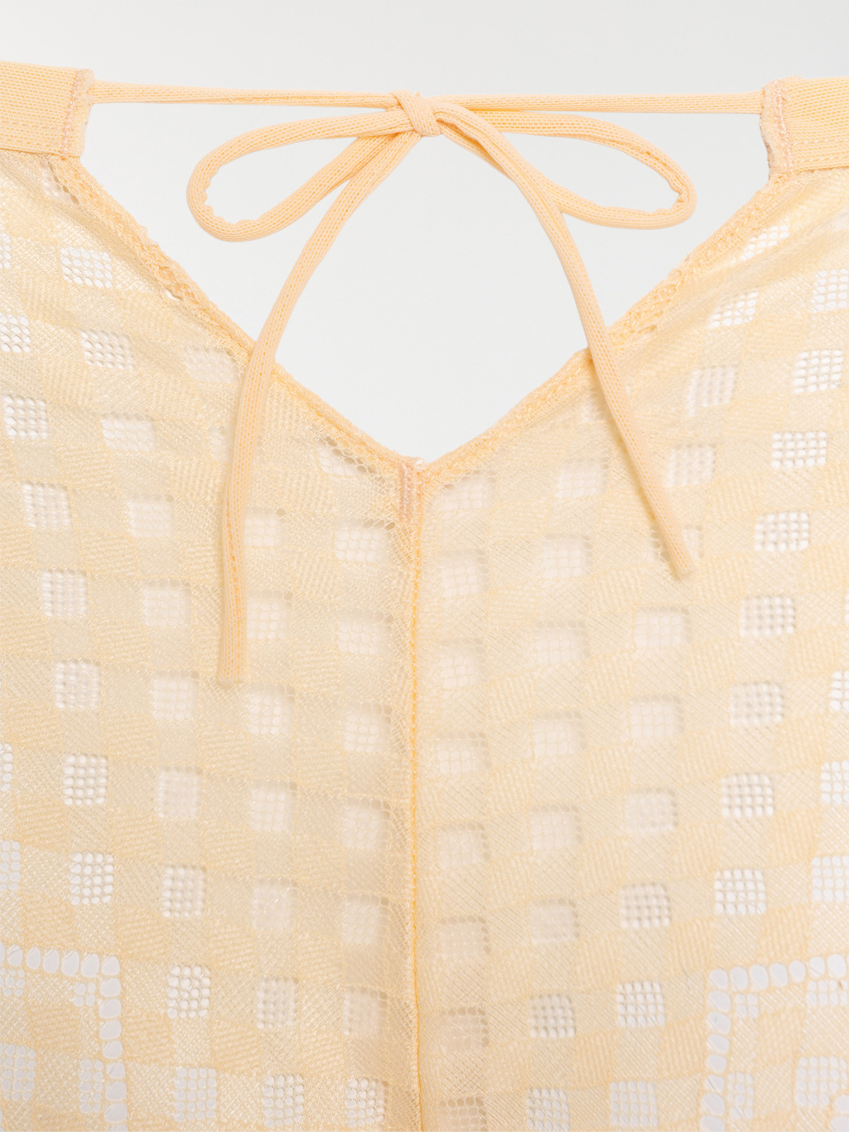 Shorty en dentelle noeud femme (46-56) Shorty en dentelle noeud femme (46-56)