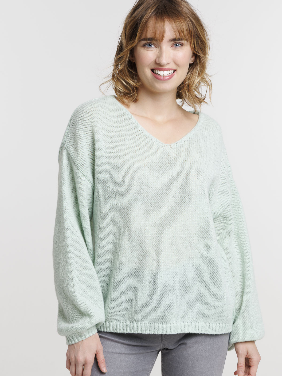 Pull col V vert retro femme