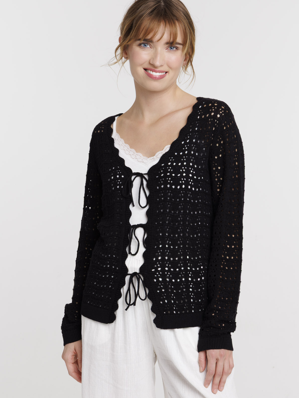 Gilet noir à nouer femme Gilet noir à nouer femme