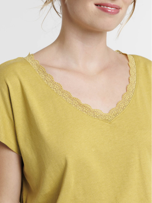 Tee-shirt col V dentelle olivette femme
