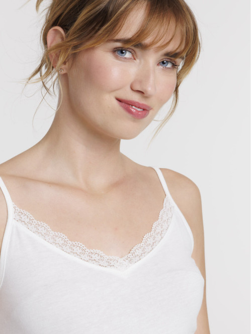 Débardeur col V dentelle...