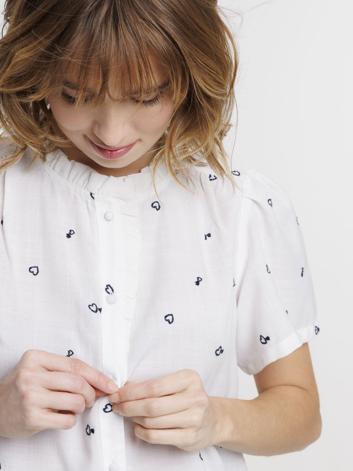 Chemise coeurs brodés femme Chemise coeurs brodés femme