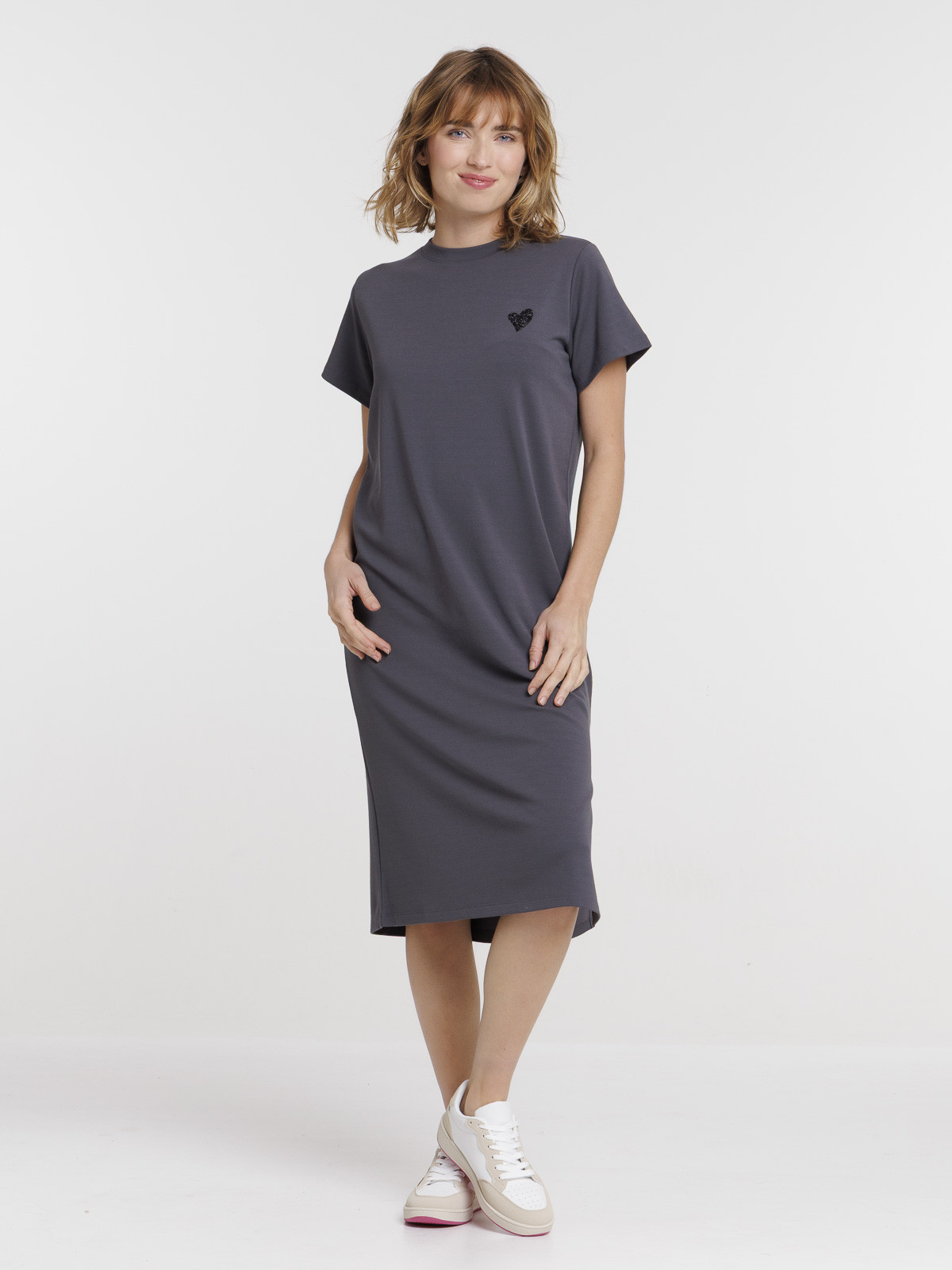 Robe asphalte motif coeur doré femme