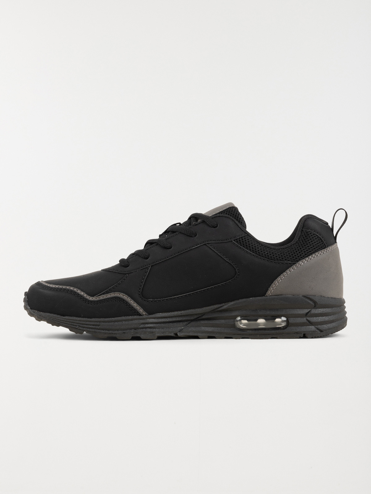 Baskets homme coloris noir (40-46)