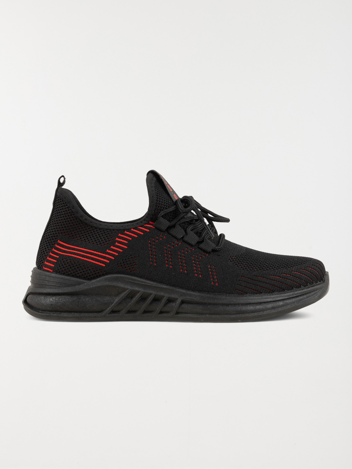 Basket sport noir et rouge homme (40-46) Basket sport noir et rouge homme (40-46)