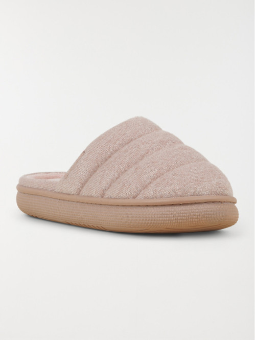 Chaussons roses Isotoner...