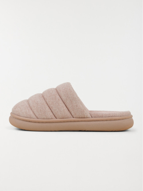 Chaussons roses Isotoner...