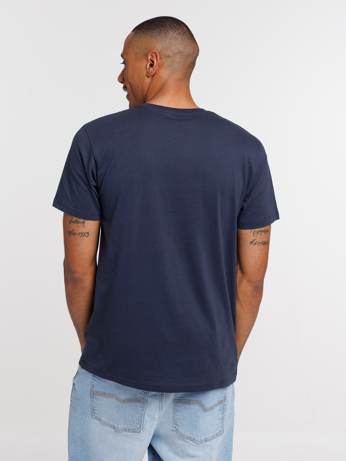 T-shirt 100% coton motif coeur homme T-shirt 100% coton motif coeur homme