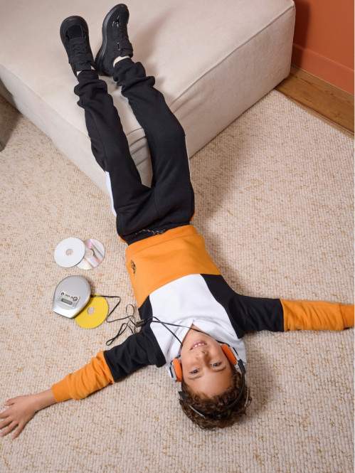 Sweat tricolore à capuche...