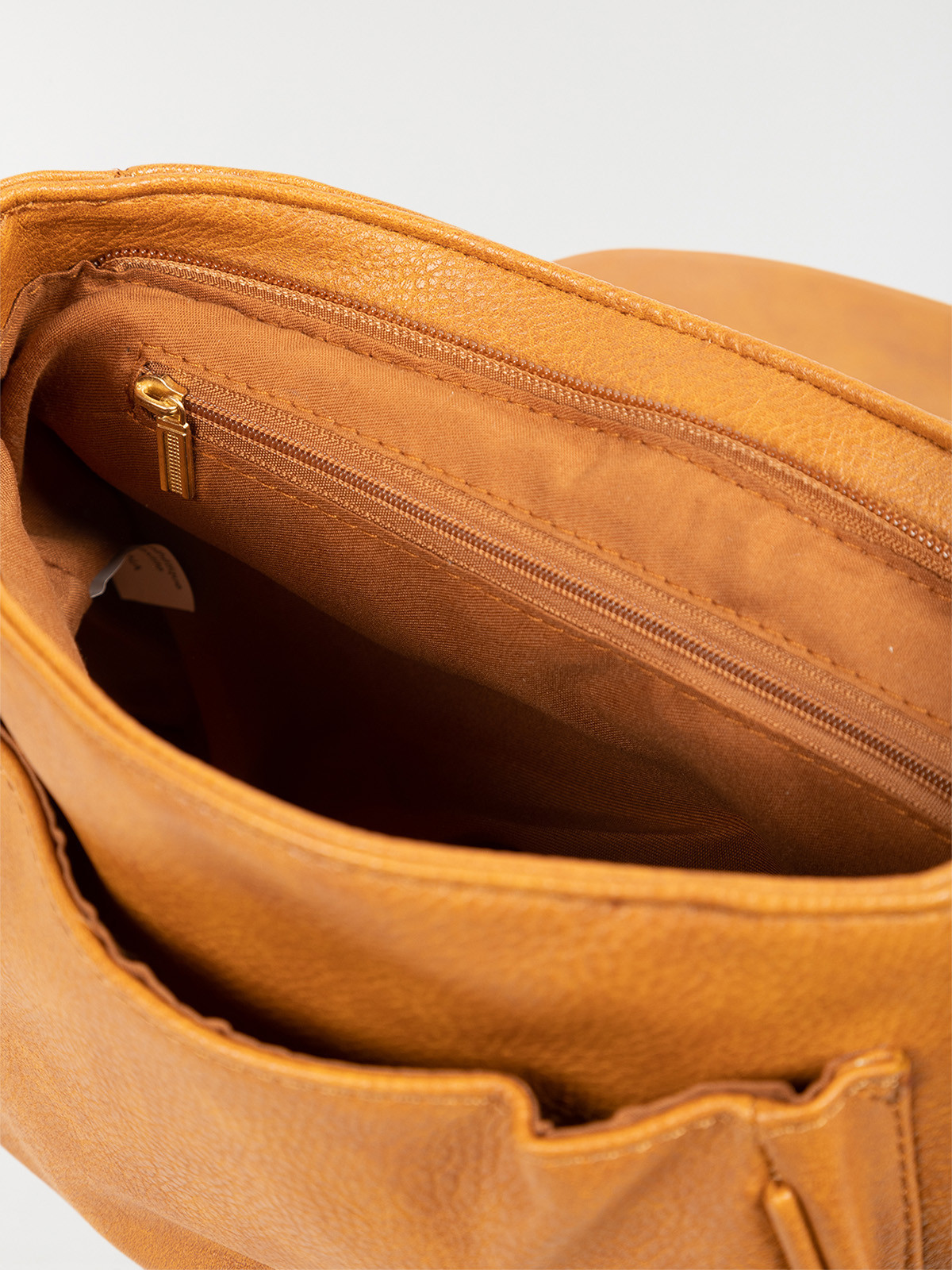 Sac forme besace bandoulière femme Sac forme besace bandoulière femme